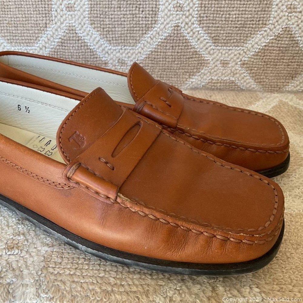 Tod's Classic Loafers
